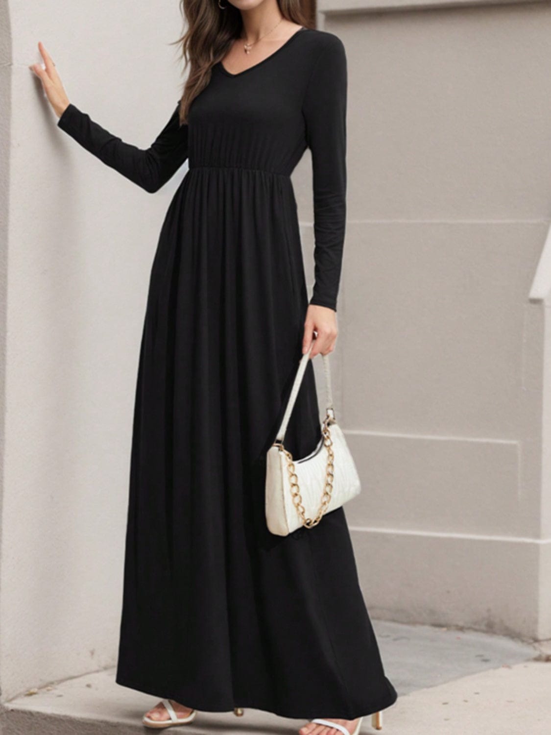 Pocketed V-Neck Long Sleeve Maxi Dress